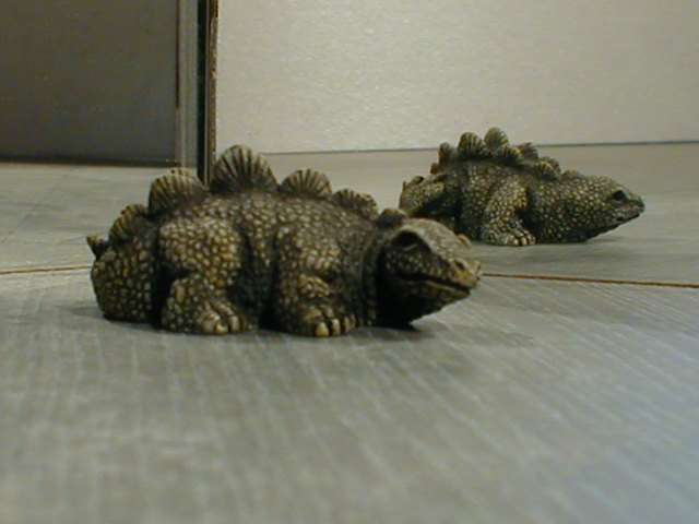 dinosaure090.jpg dinosaure090.jpg